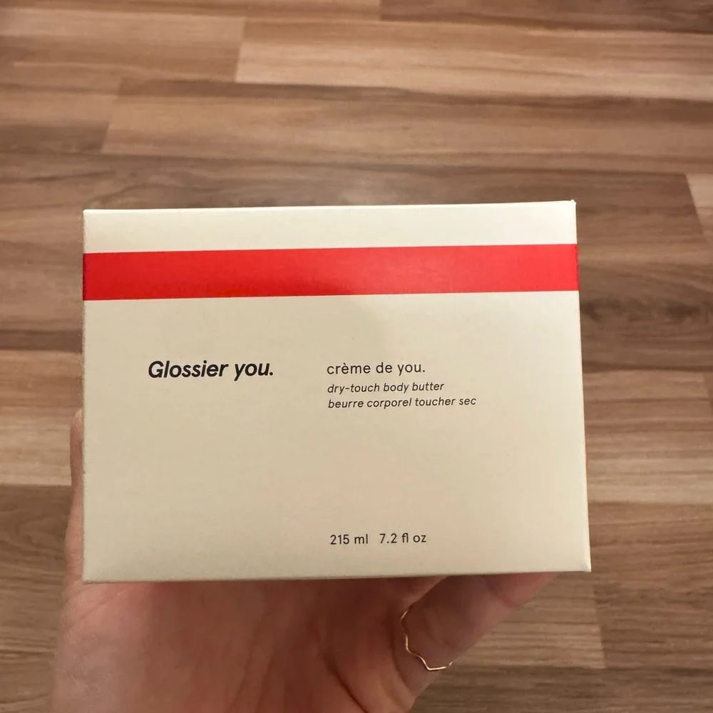 Glossier Crème de you body butter - Picture 2 of 5